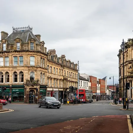 2 Bed In 93820 Casa de Férias Dalston